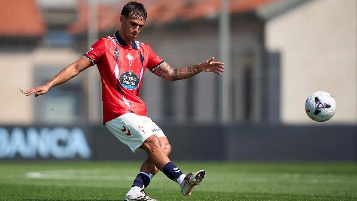 El Celta blinda su núcleo: Javi y Román apuntan a 2030, Starfelt sigue en el aire-2