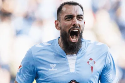 Borja Iglesias se confiesa en Vigo: "Estoy feliz, con ganas de más y soñando en grande con el Celta"