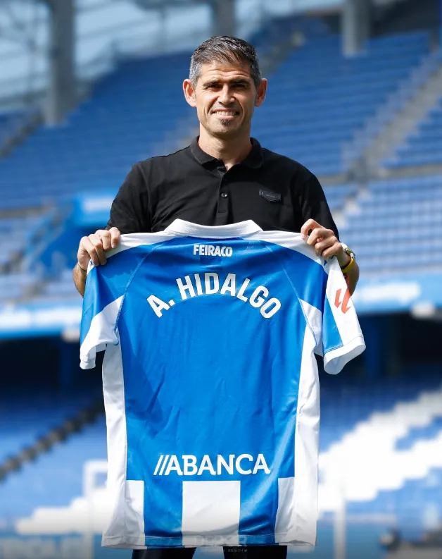 🔥 Hidalgo desembarca en Riazor con la mirada en el ascenso: “Vamos a sudar hasta la última gota por el Dépor” 💪⚽