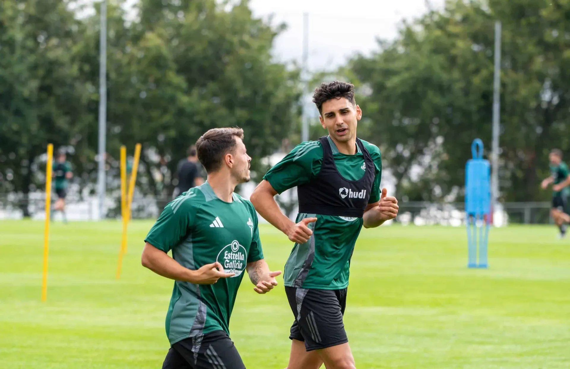 David Castro vuelve a casa: el central regresa al Racing de Ferrol