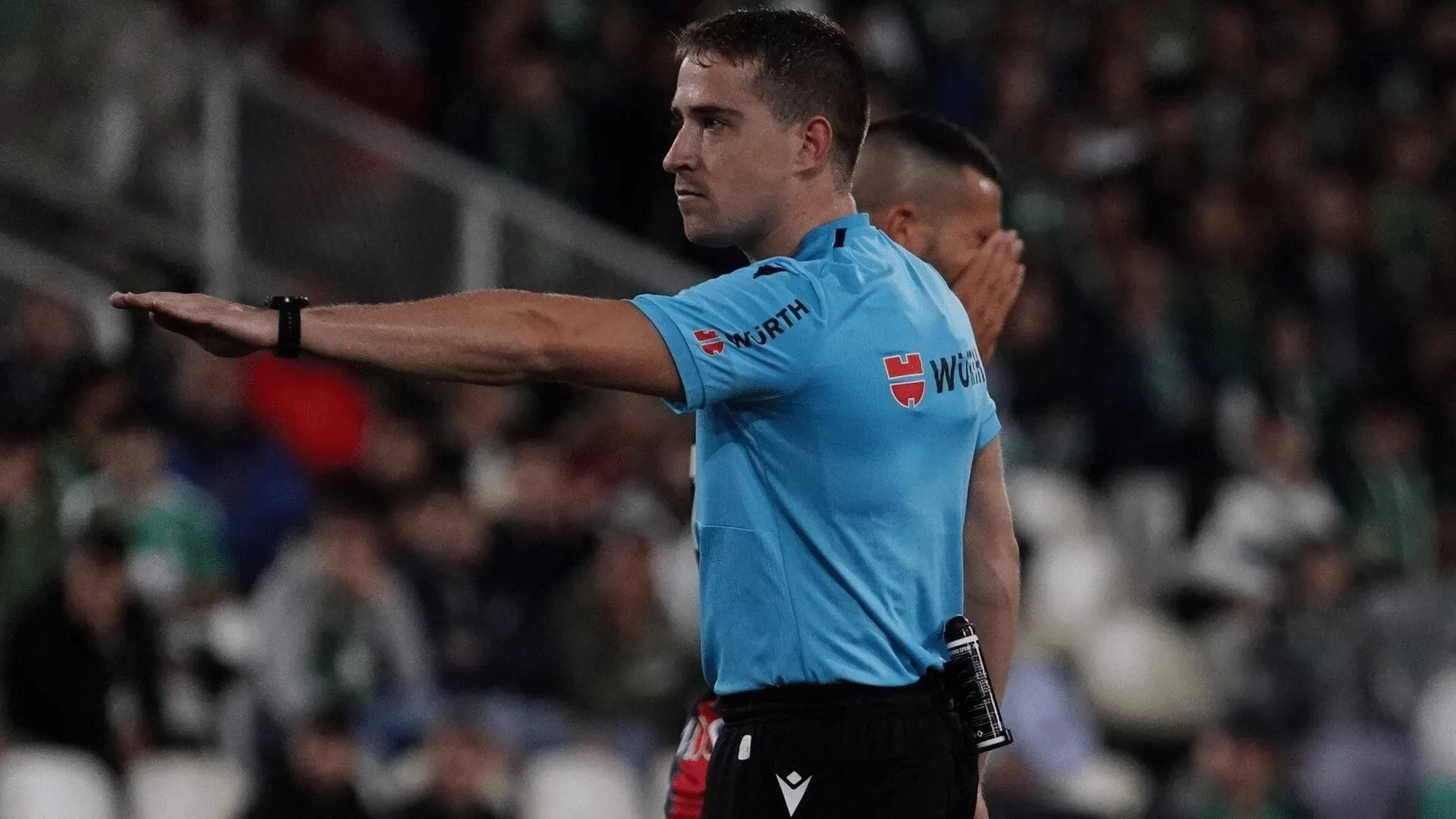 Sesma Espinosa vuelve a arbitrar al Racing de Ferrol trece jornadas después