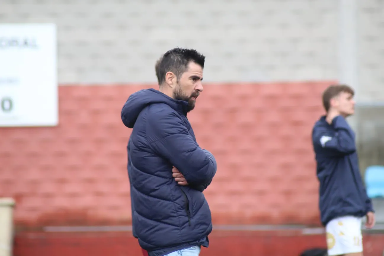 Iván Sánchez pone fin a su etapa en el Silva SD tras tres temporadas de compromiso y estabilidad