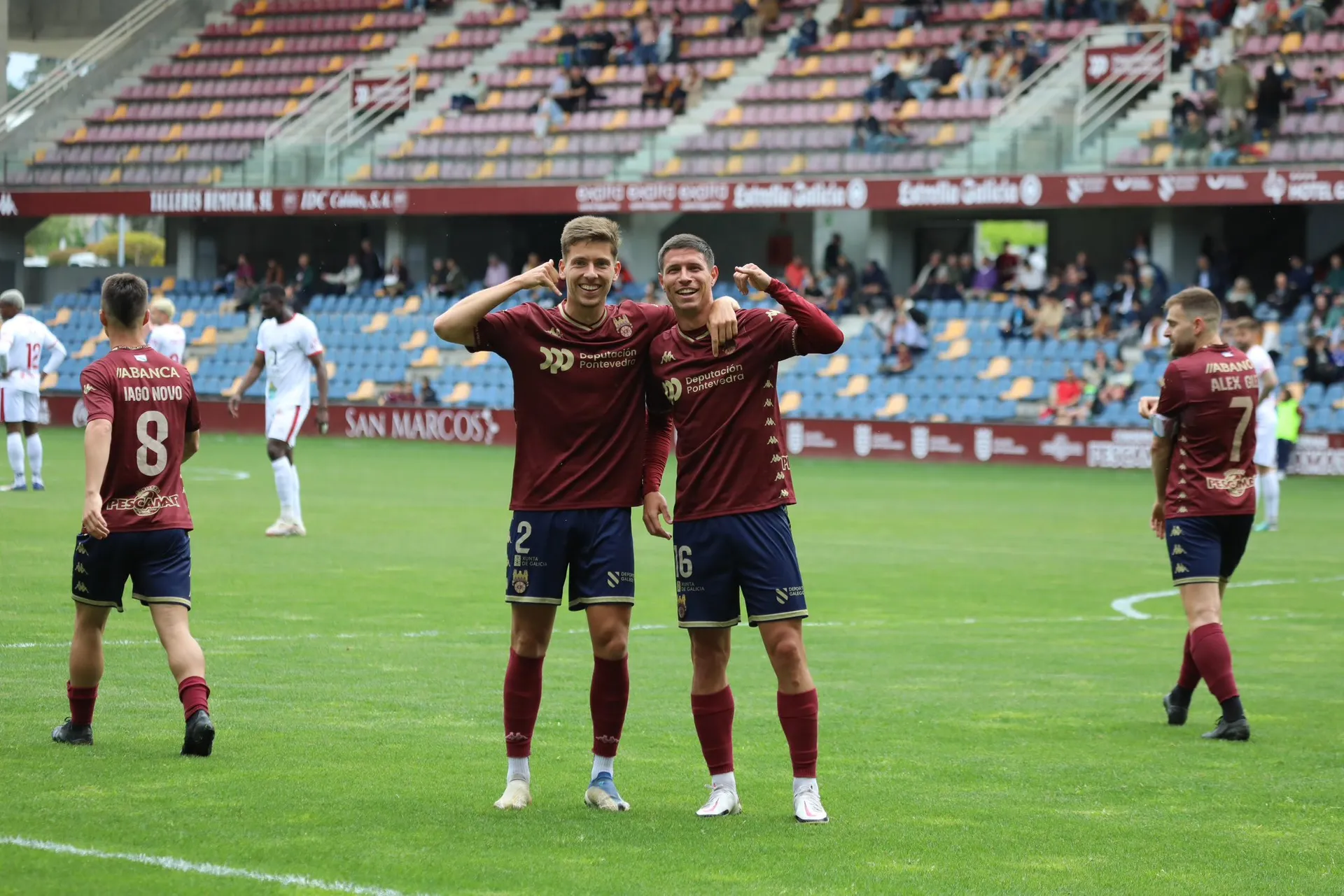 El Pontevedra cierra la temporada del ascenso con una victoria en Pasarón (3-2)
