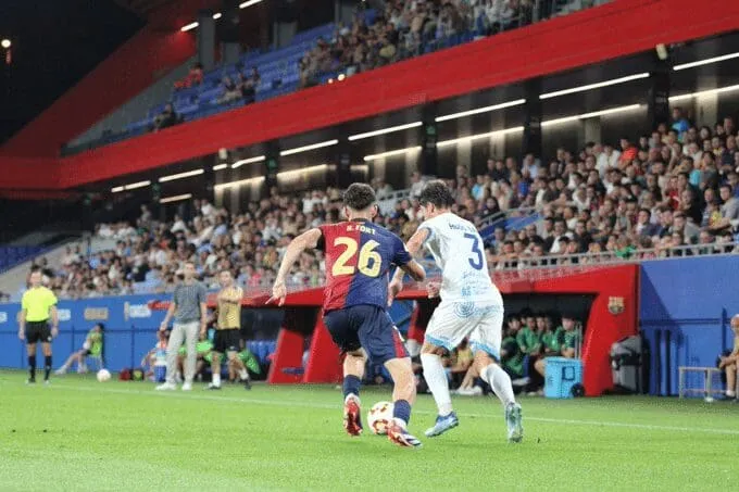 El Ourense CF cae con honor ante un Barça B letal: la calidad de los jóvenes culés decide (3-0)