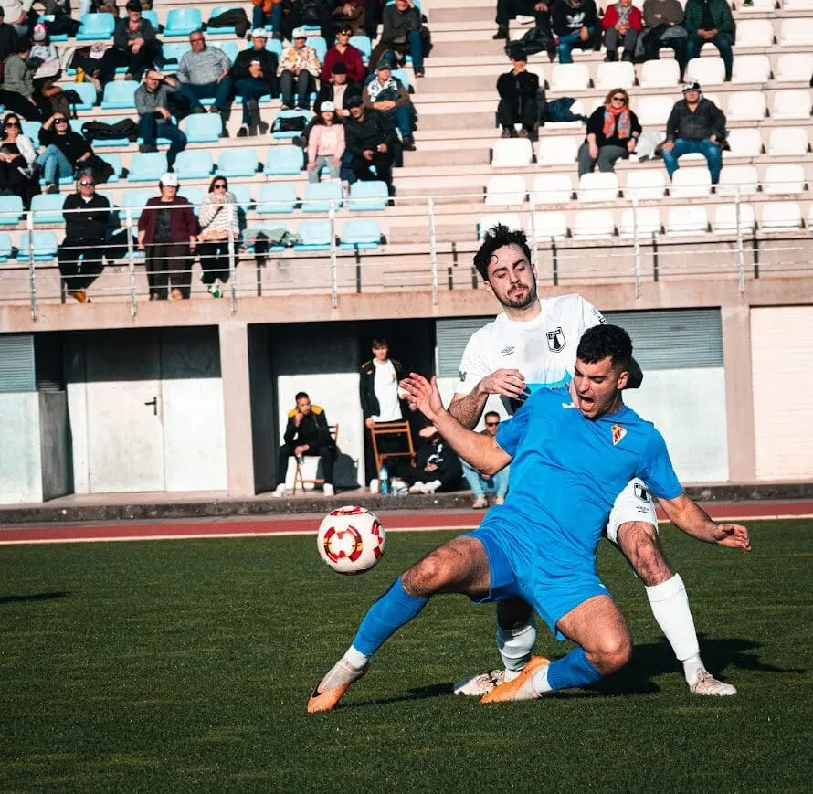 Manu Pol reactiva a la SD O Val a base de goles