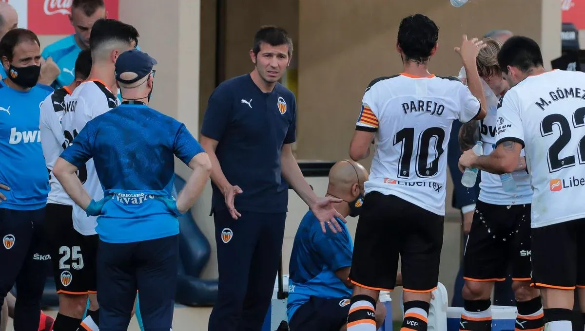 🚨 ¡Notición en el Real Madrid Femenino! 🚨 Albert Celades, a un paso de sentarse en el banquillo blanco ⚪️