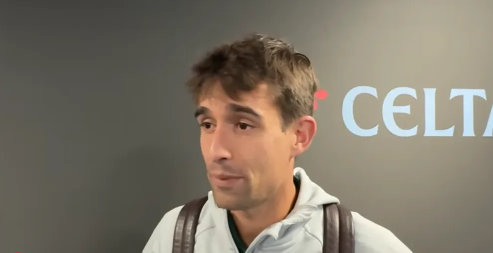 💬 “Dolidos, pero con la mente limpia”: Ander Gorostidi levanta la voz tras el golpe del Racing en Balaídos