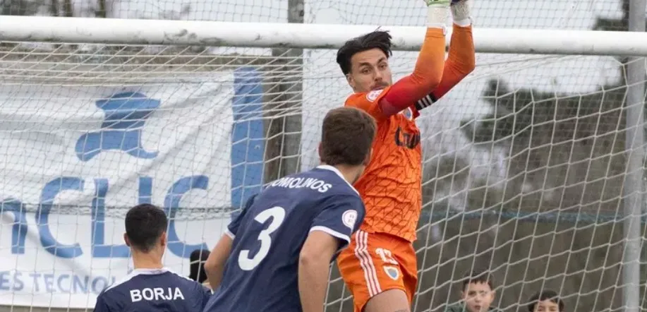 Santi Canedo deja el Bergantiños: se marcha un capitán, un portero y un símbolo de Carballo