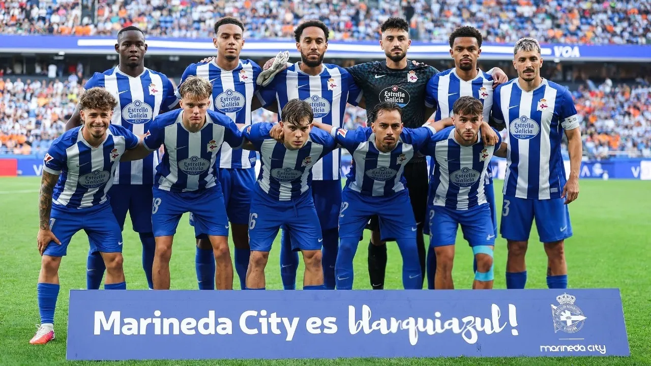 Más de medio Dépor debutó en Primera en la noche del regreso a Riazor