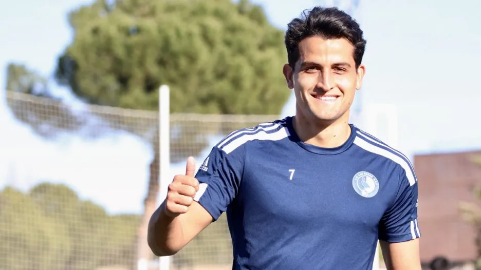 ⚡ Cláusula pagada y maletas hechas : El Zamora CF lo arrebata al Ourense