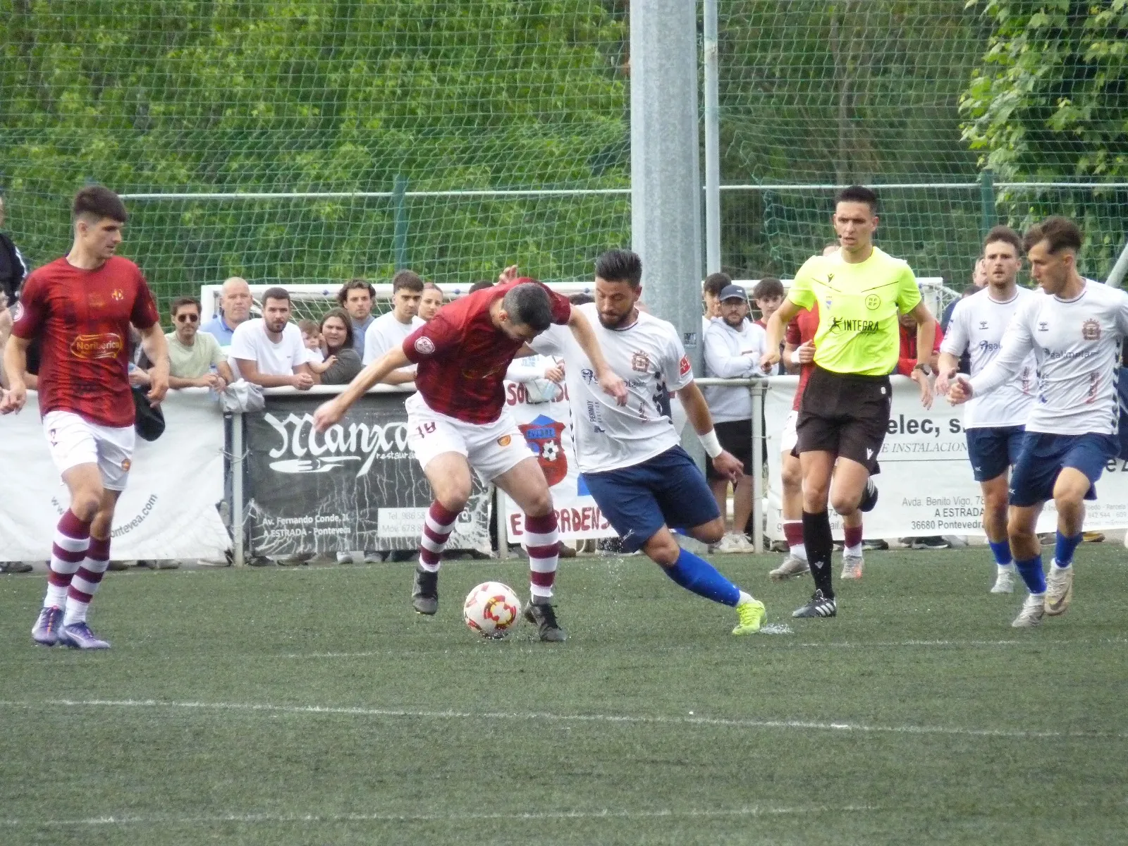 La Sarriana sigue siendo un rival imposible para el Estradense y clasifica para la eliminatoria decisiva
