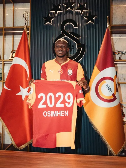 💥 Galatasaray rompe el mercado y se lleva a Osimhen por 80 millones