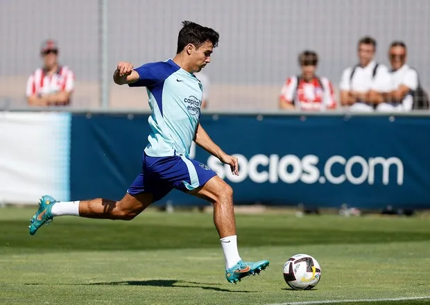 🔥 El Elche presiona al Celta con fuerza para llevárselo cedido: Manu Sánchez, en la puerta de salida