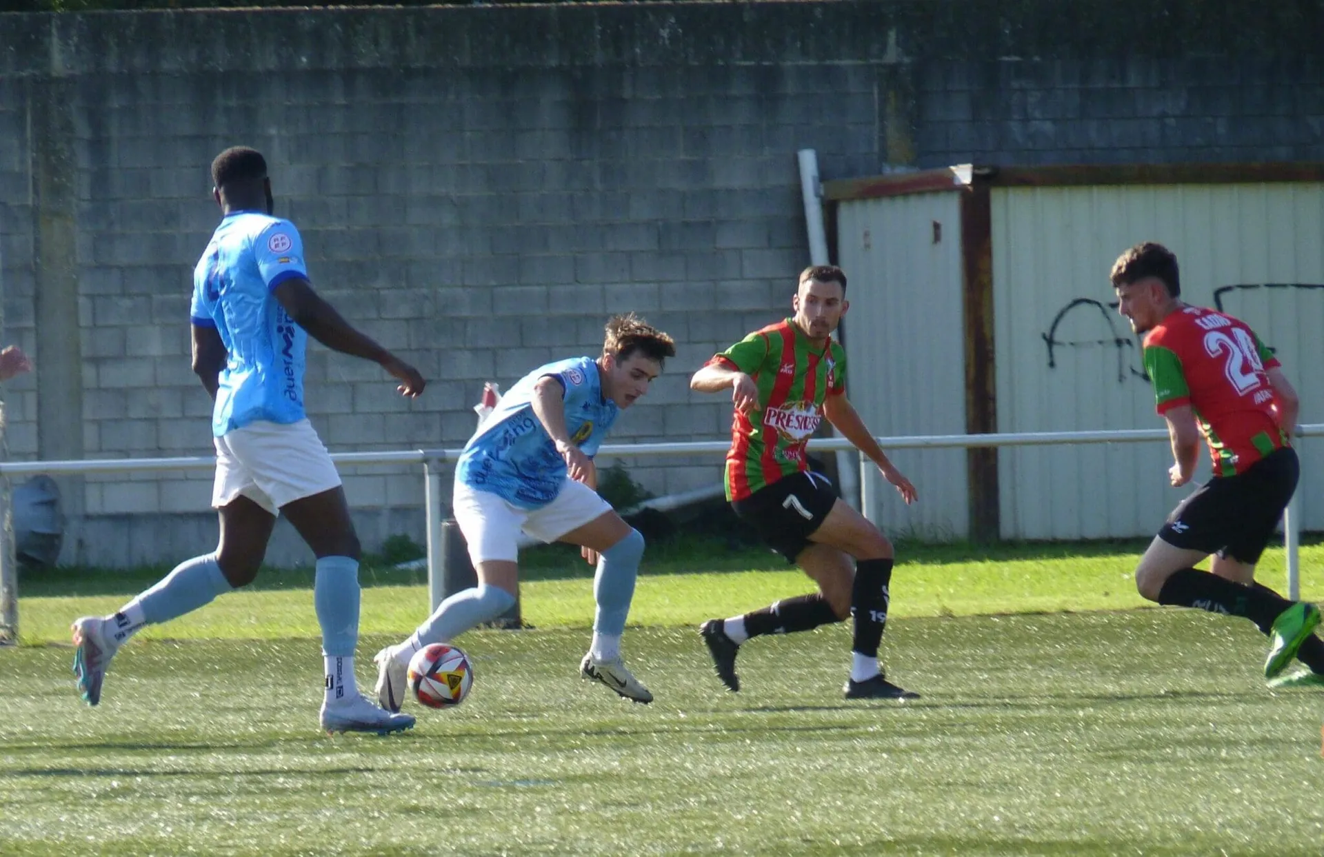 Los penaltis clasifican al Viveiro ante el Villalbés