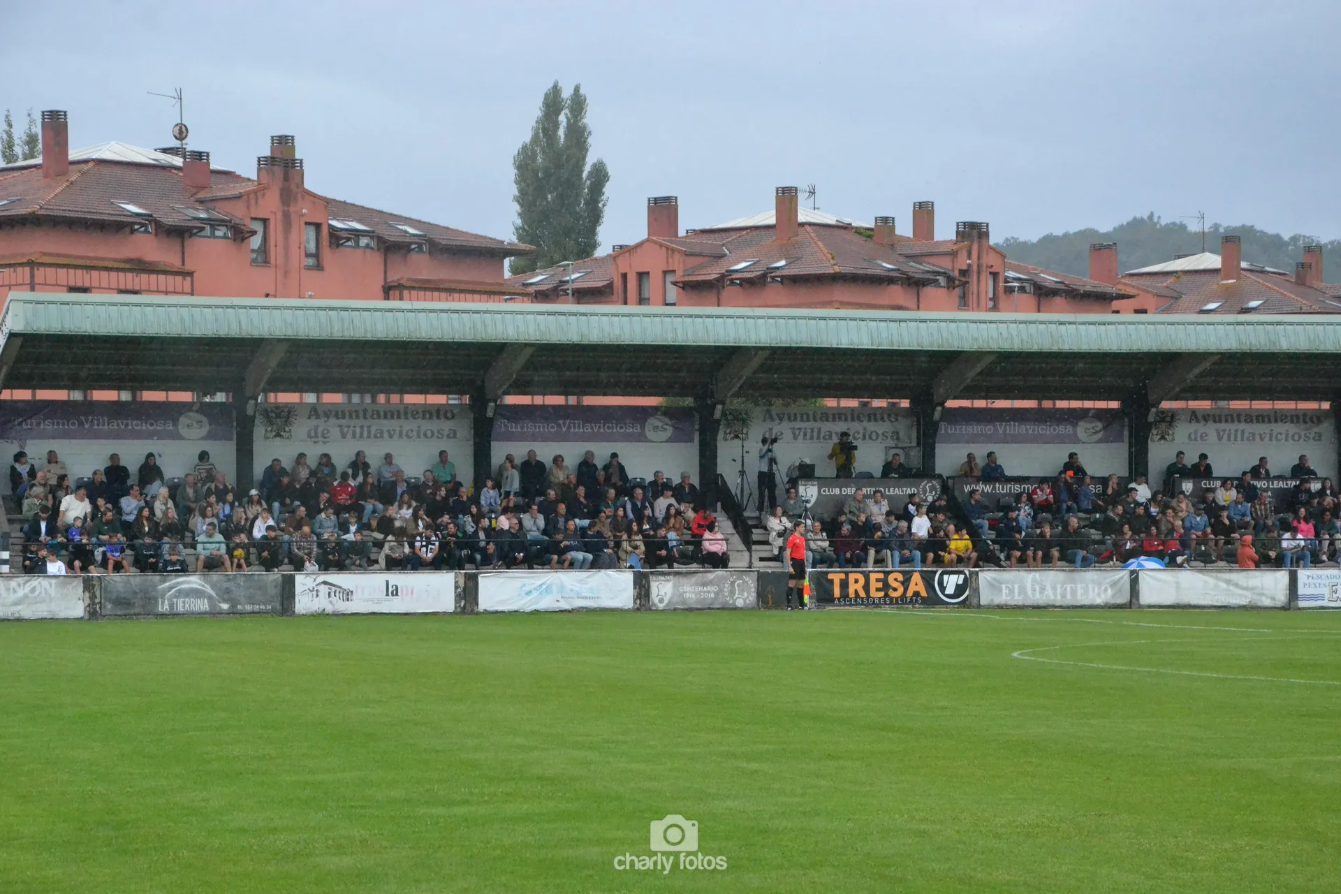 💥El Fabril tropieza en Villaviciosa pero sigue mandando💙⚪