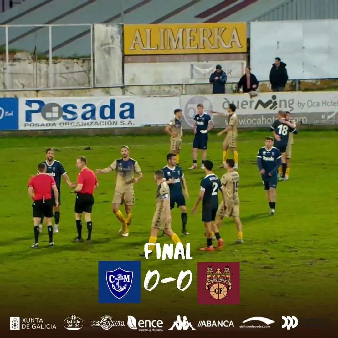 Un Pontevedra sin ideas rescata un punto del Municipal de Miramar (0-0)