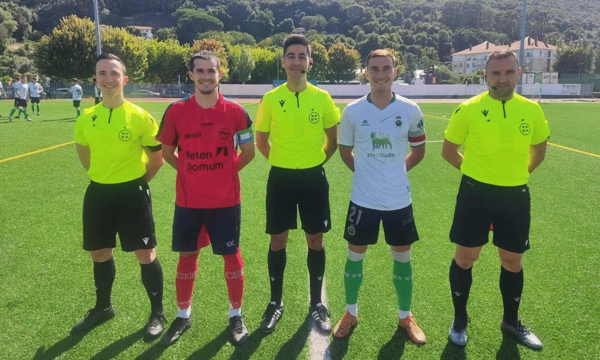 Conoce aquí a los árbitros para los equipos gallegos de 2ª RFEF