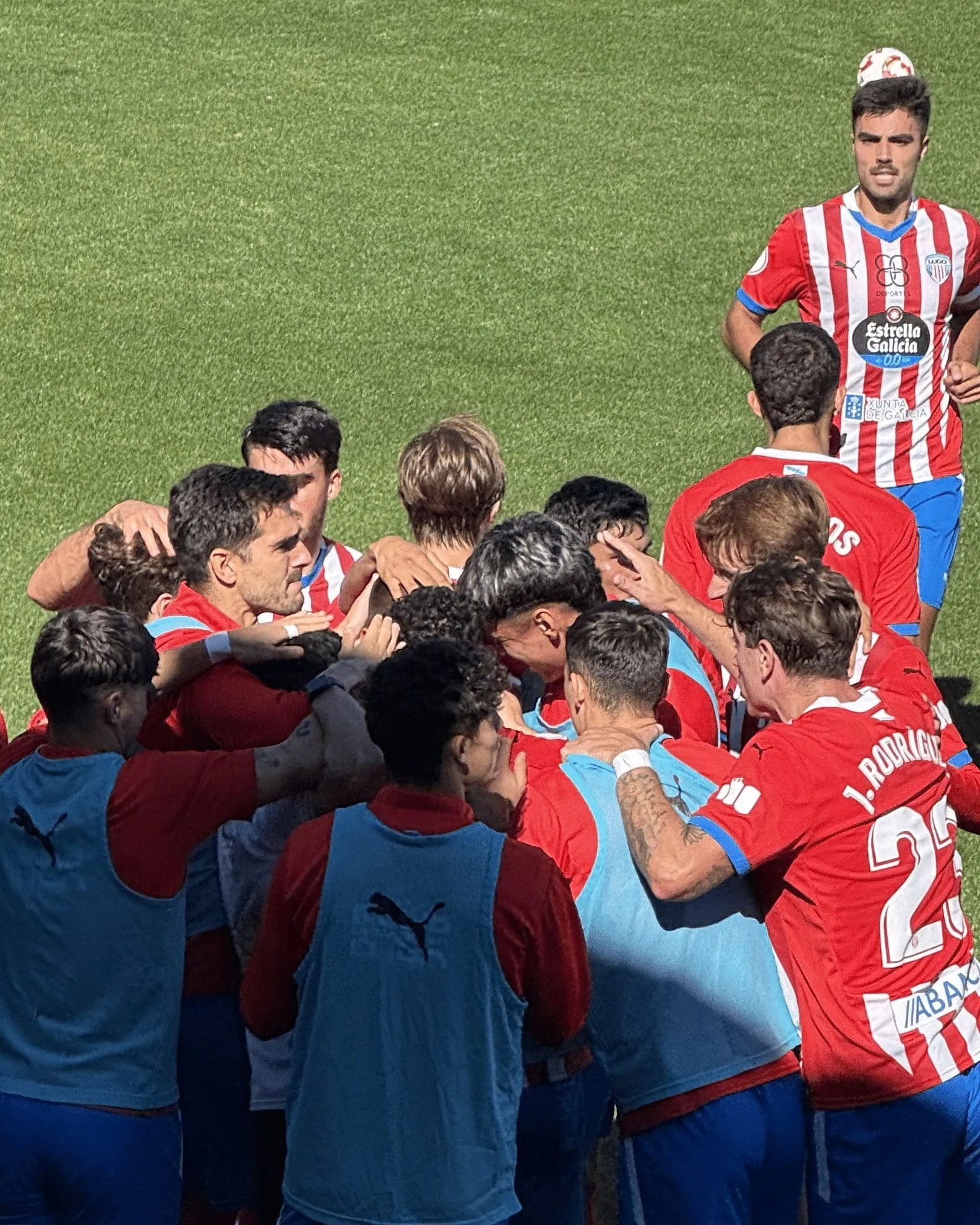 Mendoza vuelve a ser el héroe del Lugo en el Reina Sofía (1-1)
