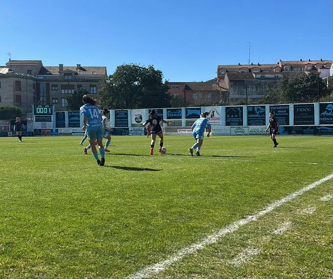 El Atlético Villalonga desactiva al Zaragoza CFF y suma tres puntos de oro en casa