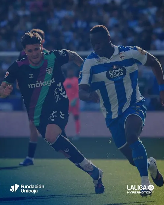 Riazor se queda helado: el Dépor perdona y el Málaga rasca un punto que sabe a derrota en clave gallega