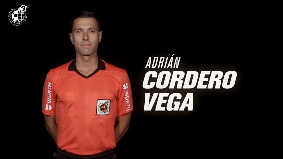 Adrián Cordero para el Celta en Las Palmas, árbitro con 15 tarjetas en 4 partidos