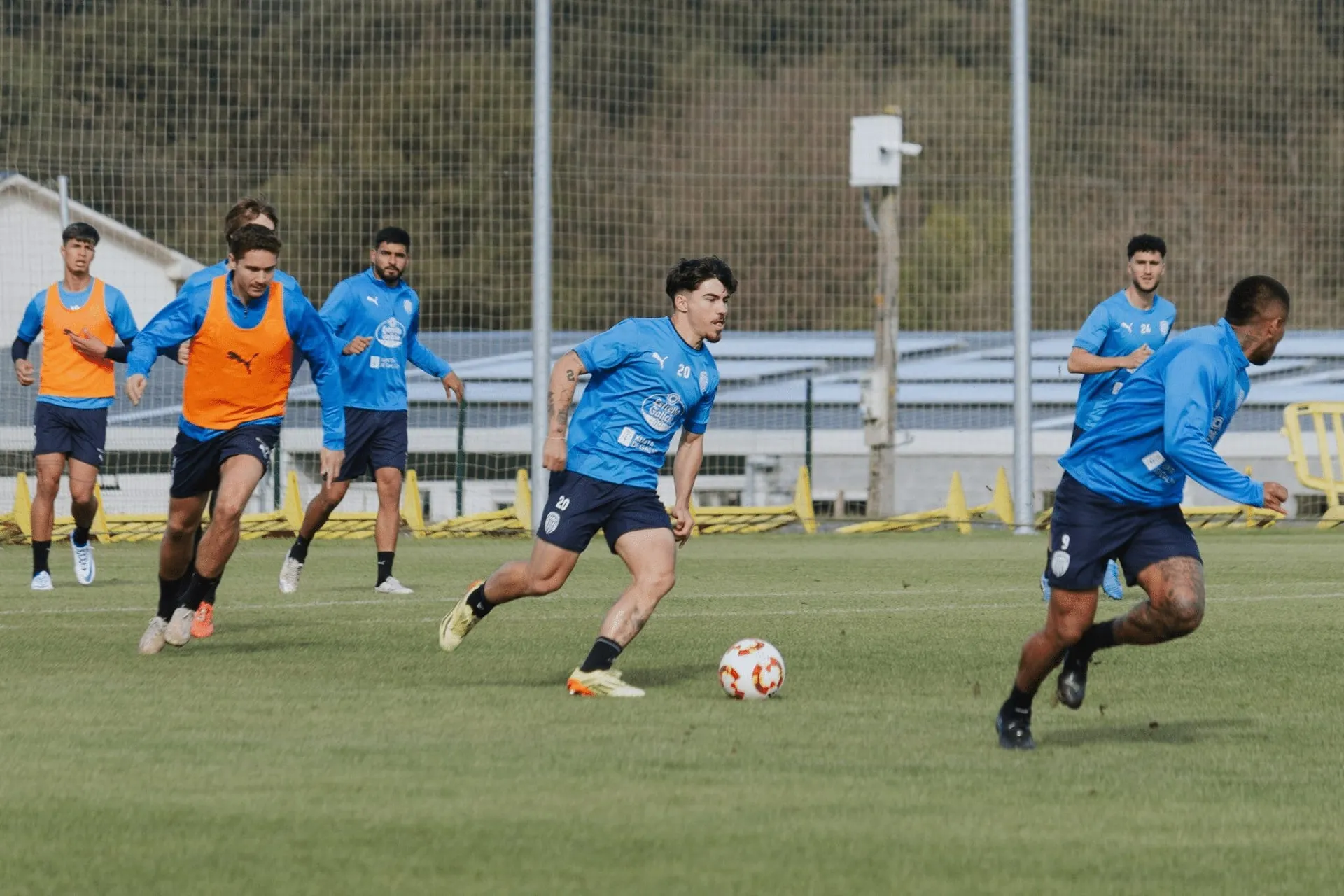 CD Lugo - Bilbao Athletic: El Ángel Carro se prepara para un duelo de emociones fuertes