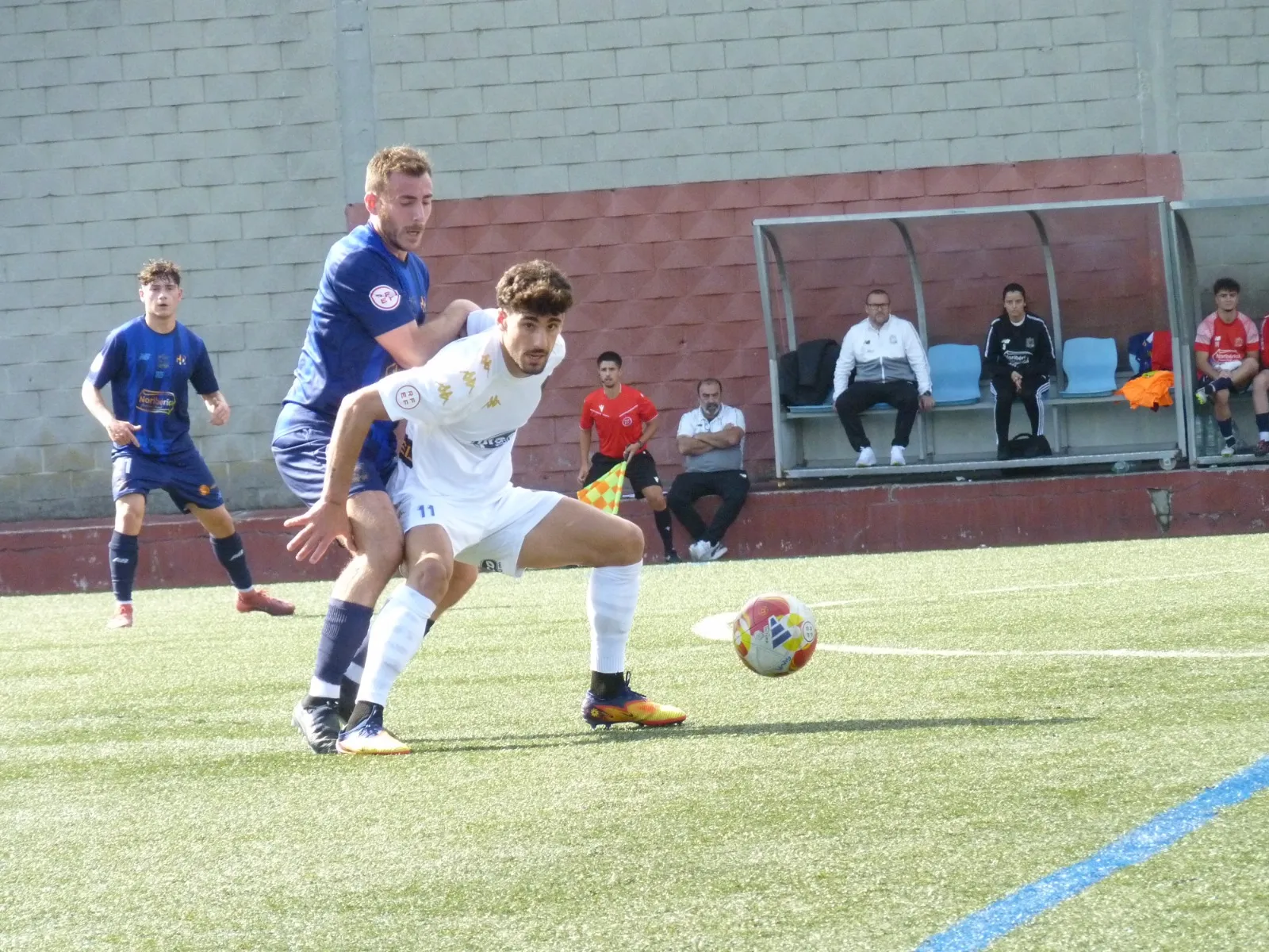 El Silva rompe el partido y suma su primer punto ante el Estradense