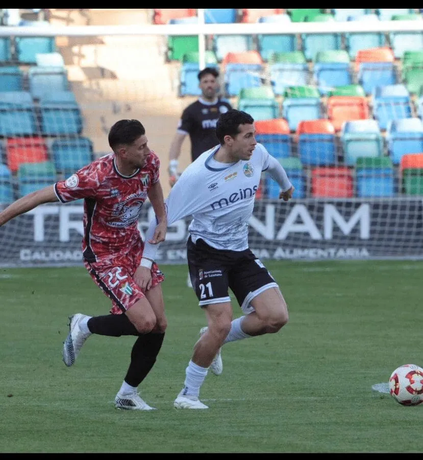 Goles y asistencias en ferrolano para el Helmántico: Oscar Lorenzo vuelve a golear