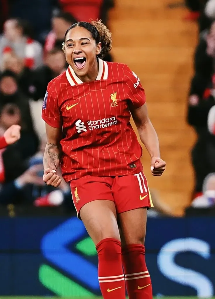 💸 El Arsenal rompe barreras: Olivia Smith será la primera jugadora millonaria del fútbol femenino 😱🔥