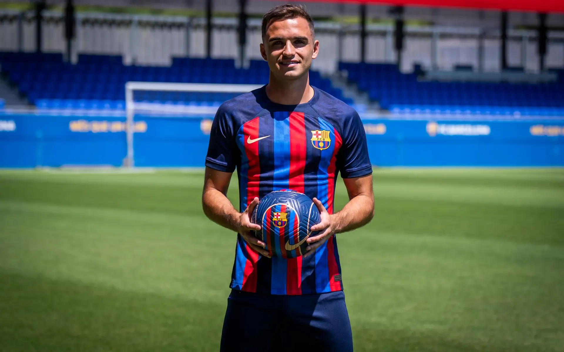 🔥 Álex Carbonell aterriza en Lugo para liderar el medio campo: calidad Barça con rodaje europeo