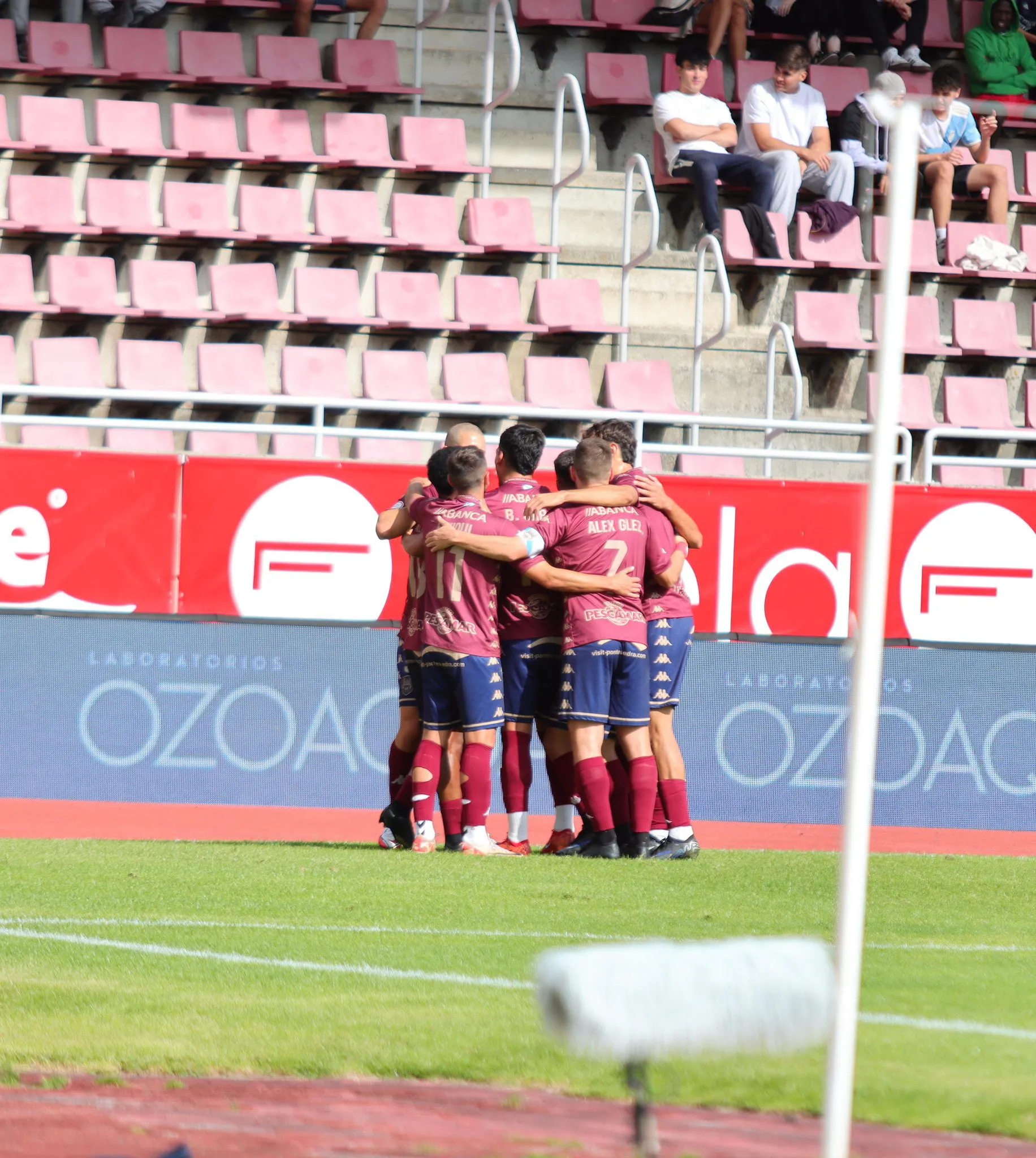 El Pontevedra quiere volver a la senda de la victoria a costa de un Compos en horas bajas