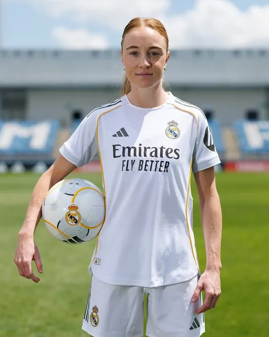 ⚪🔥 ¡Fichaje sorpresa en Valdebebas! El Real Madrid Femenino ya tiene nueva guerrera danesa 🛡️🇩🇰