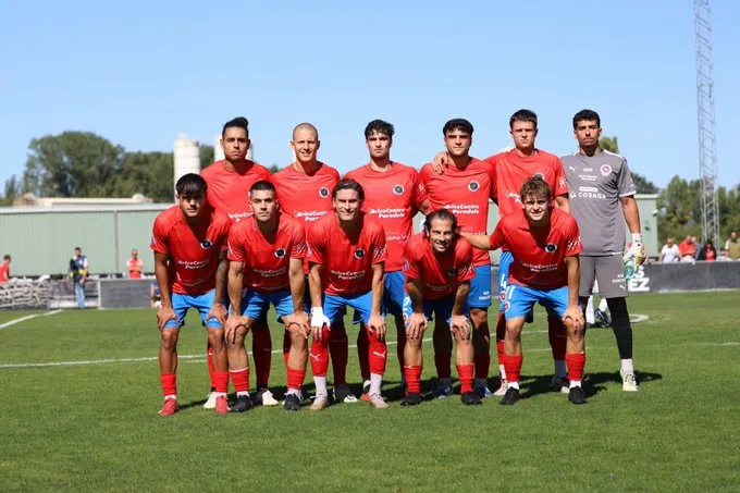 🔥 La UD Ourense arranca con un punto de oro en Burgos: ¡sufrimiento y orgullo en Castañares! 💥⚽