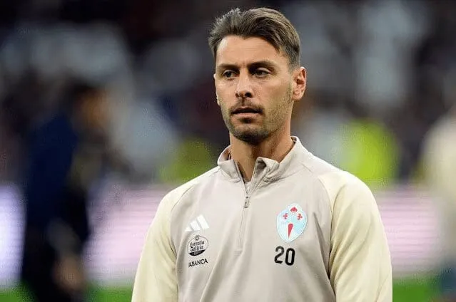 Los cuatro futbolistas del Celta que tienen la puerta de salida abierta