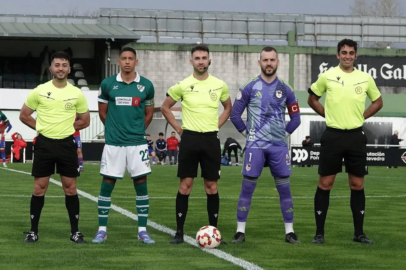 El Coruxo arrasa al Langreo y suma una victoria contundente en O Vao (3-0)