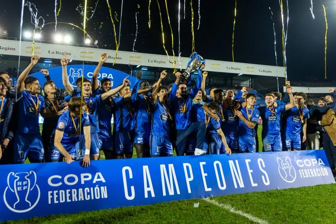🏆 Explosión de gloria en O Couto: el Ourense CF levanta su primera Copa Federación