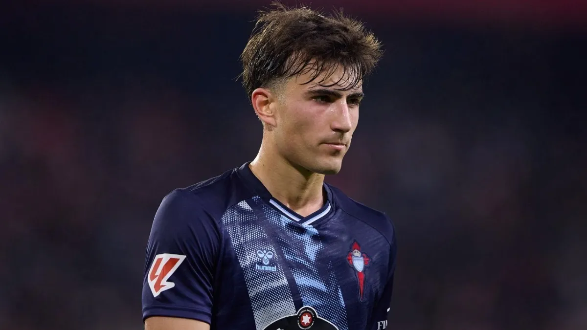 El Celta blinda su núcleo: Javi y Román apuntan a 2030, Starfelt sigue en el aire