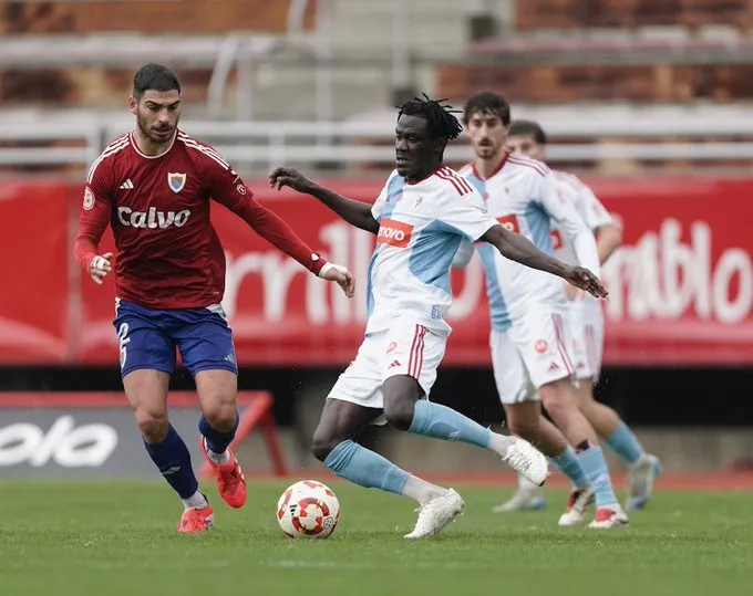 El Bergantiños se lleva el derbi y deja al Compostela al borde del abismo