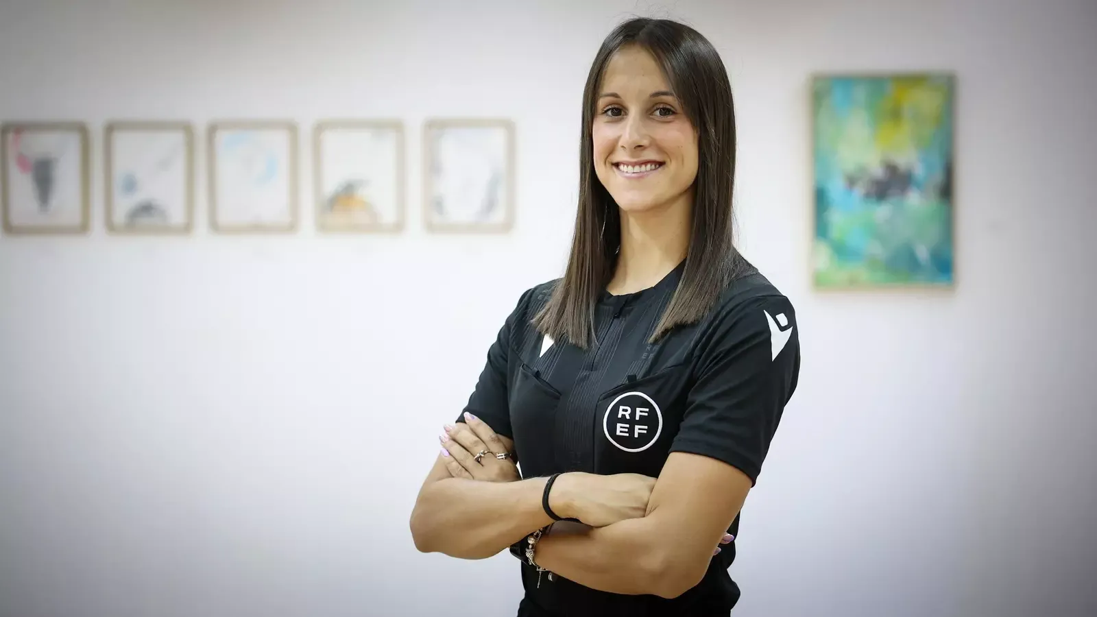 🔥 Lorena Del Mar Trujillano, al mando del duelo entre Dépor y Atlético: ¡máxima tensión en Riazor! ⚖️💥