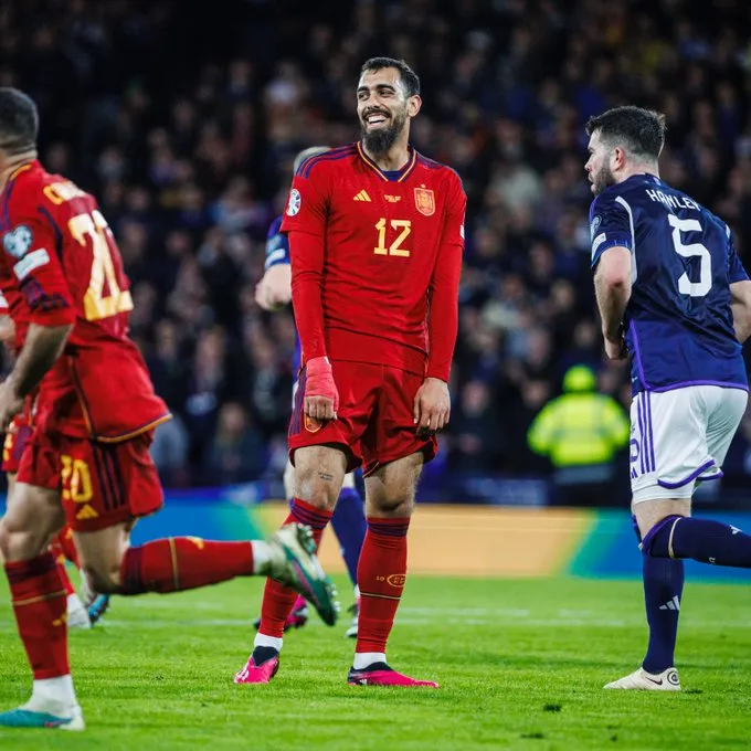 🔥 Borja Iglesias vuelve a La Roja: el ‘Panda’ rugirá otra vez con España 🇪🇸🐼