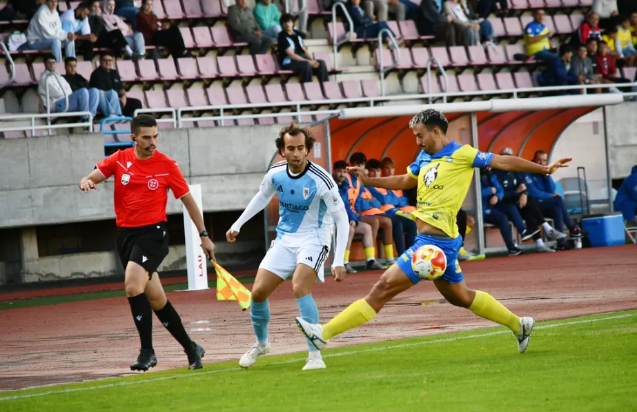 ⚡ Éxtasis en el Vero Boquete: el Compos gana en el descuento y firma el pleno de victorias 💙🔥