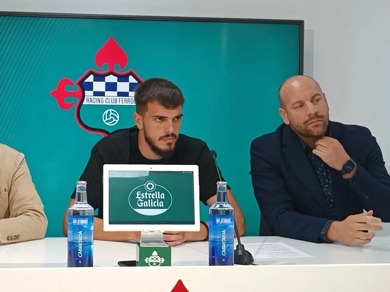 Aleksa Puric: "España es uno de los países donde mejor fútbol se juega, no tuve dudas cuando surgió la opción del Racing"