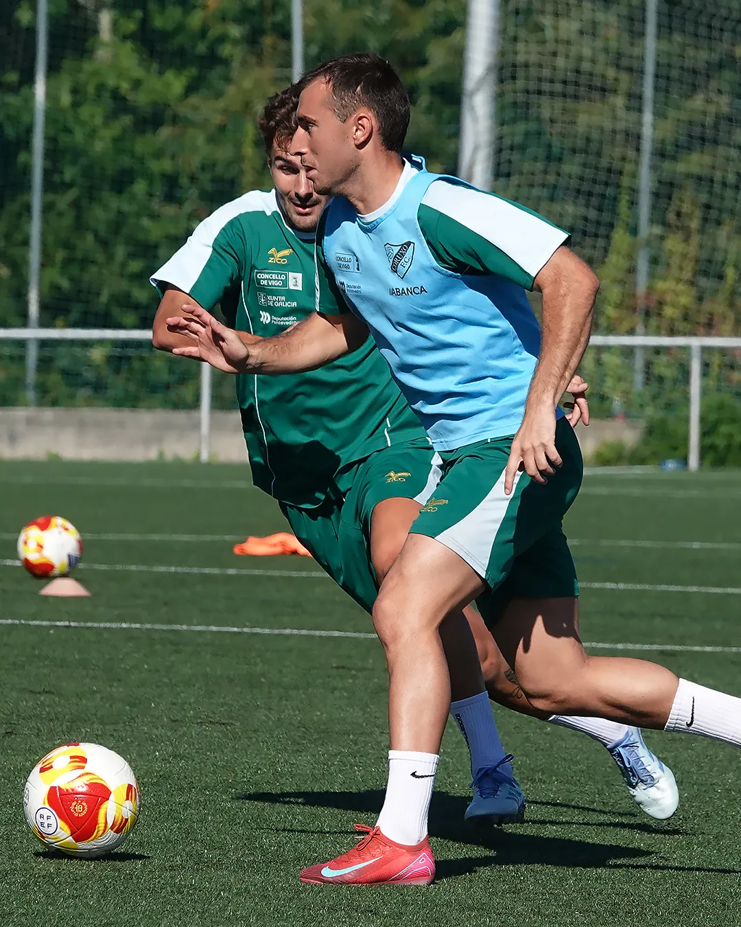 El Coruxo busca su primer triunfo en O Vao ante una UD Ourense al alza