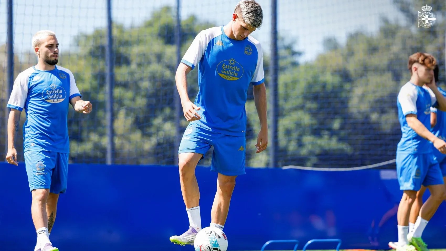 🔥 Adrián Guerrero cambia de escudo: la perla del Dépor vivirá una nueva etapa en el Ourense CF 💥