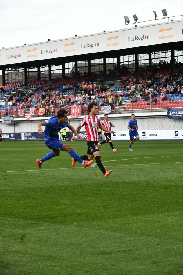 El Ourense CF toca el cielo: victoria de oro para soñar con el play off