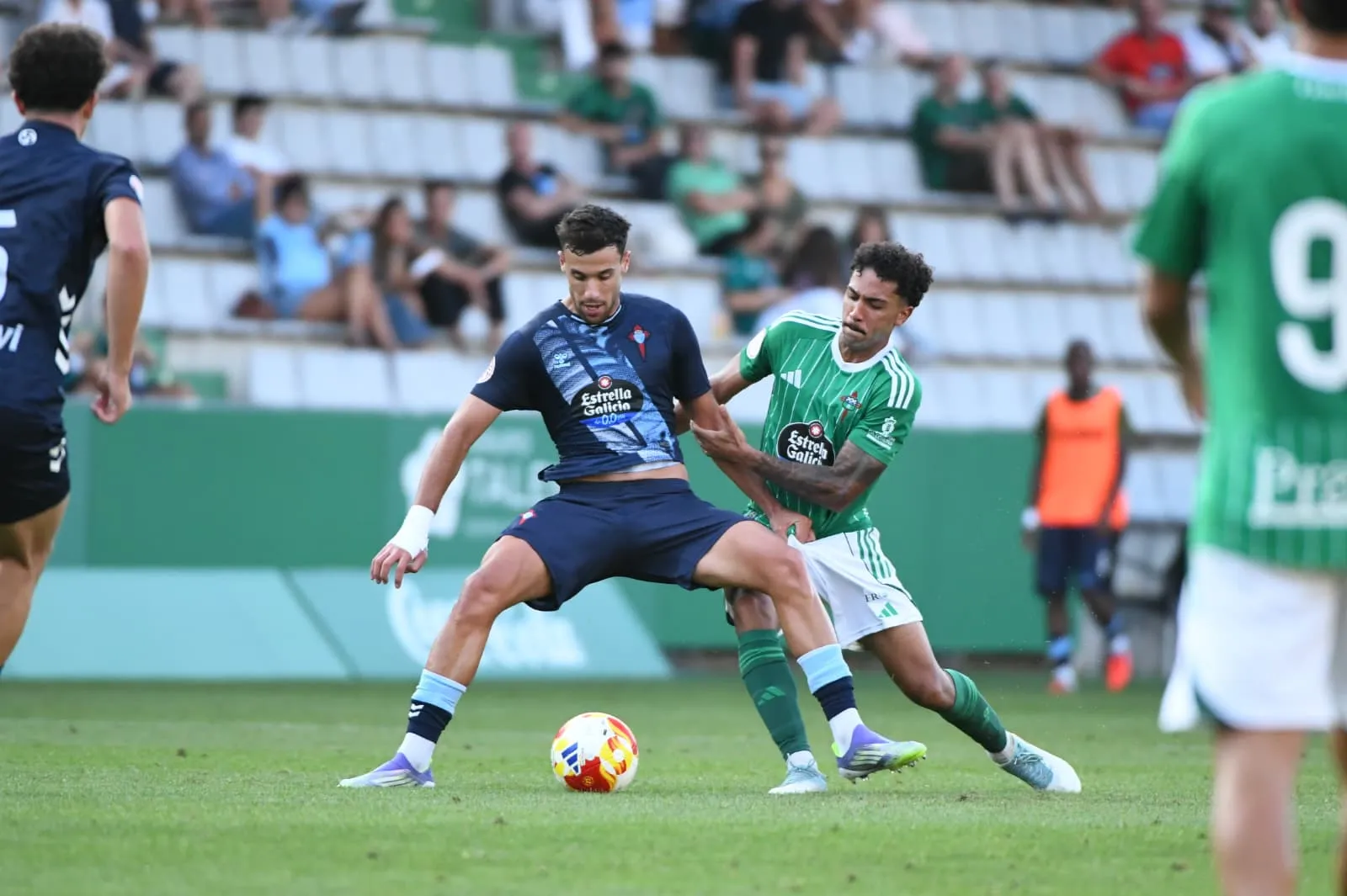 🔮 La IA sacude la Primera Federación: El Celta Fortuna sueña con el ascenso y el Racing entra en playoff