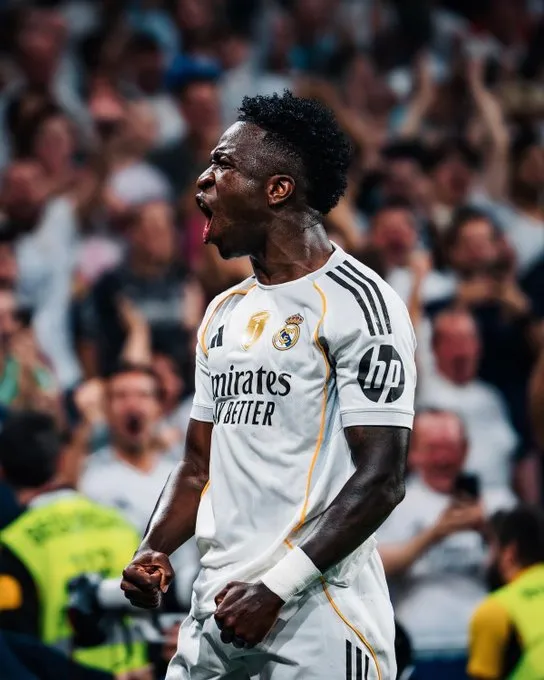 🚨 El Real Madrid apunta al "nuevo diamante inglés" para cubrir la posible salida de Vinicius Jr ✨⚡