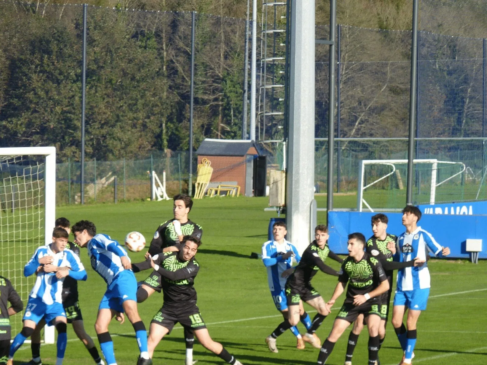 🏆 La cantera del Dépor brilla: elogios de Gilsanz tras el título juvenil y el impulso del Fabril