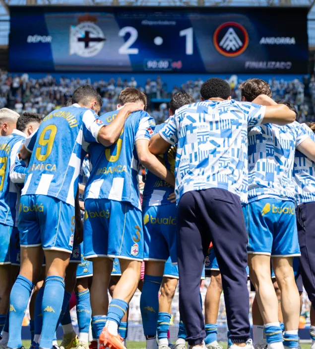 El Deportivo ya acaricia Primera: Riazor empuja otra remontada de equipo grande