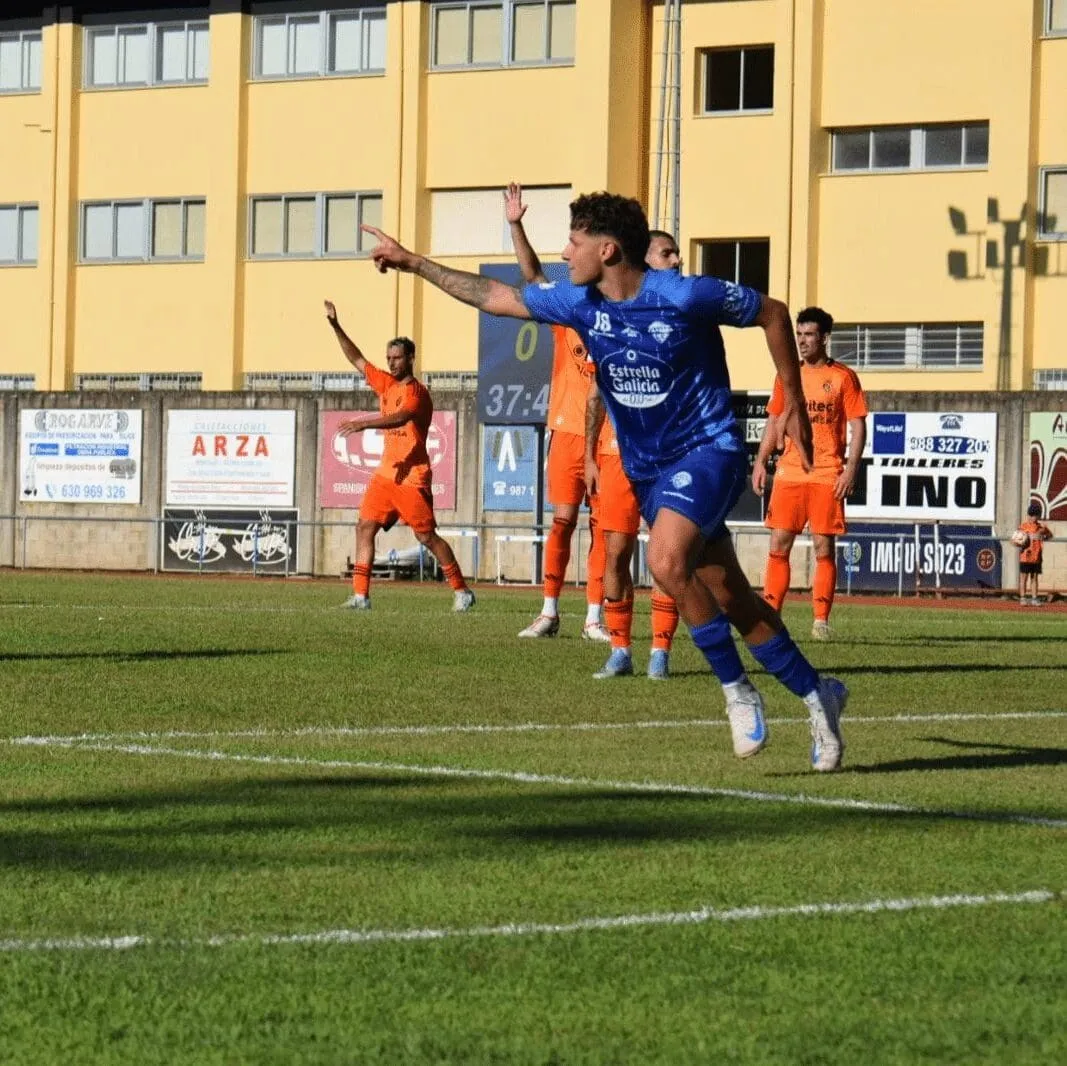 Meritorio empate del Ourense CF ante la Ponferradina